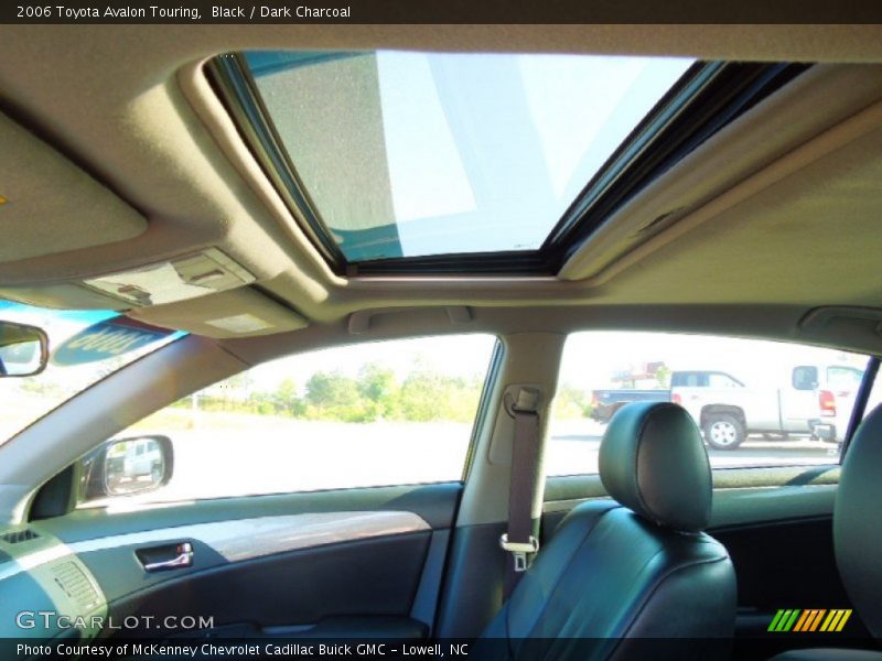 Black / Dark Charcoal 2006 Toyota Avalon Touring