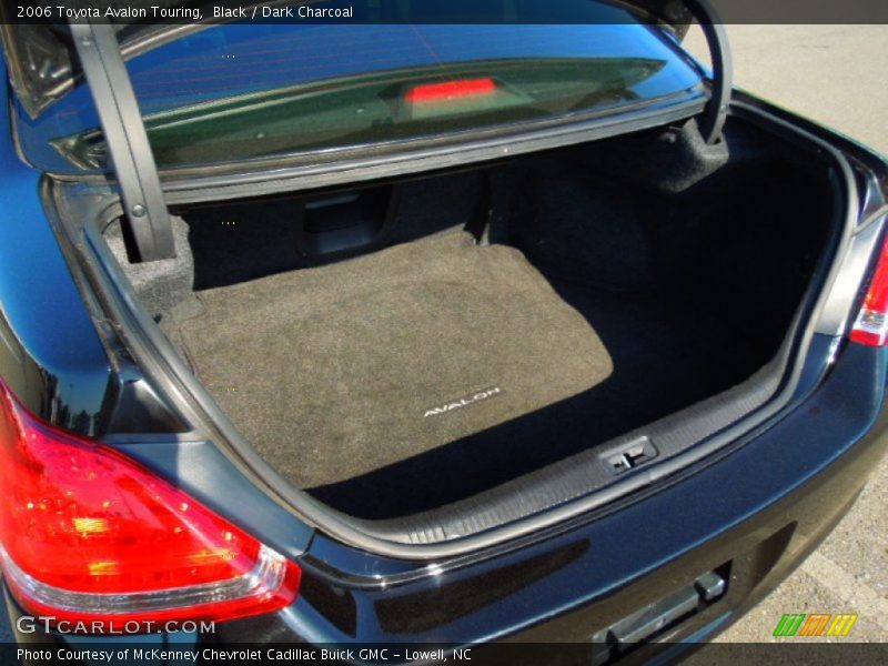 Black / Dark Charcoal 2006 Toyota Avalon Touring