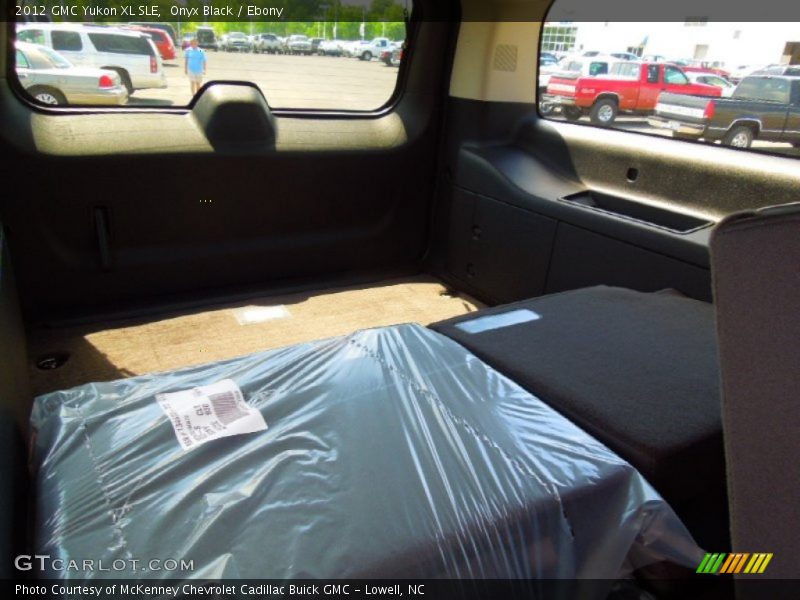 Onyx Black / Ebony 2012 GMC Yukon XL SLE