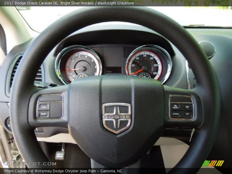 Bright Silver Metallic / Black/Light Graystone 2012 Dodge Grand Caravan SE