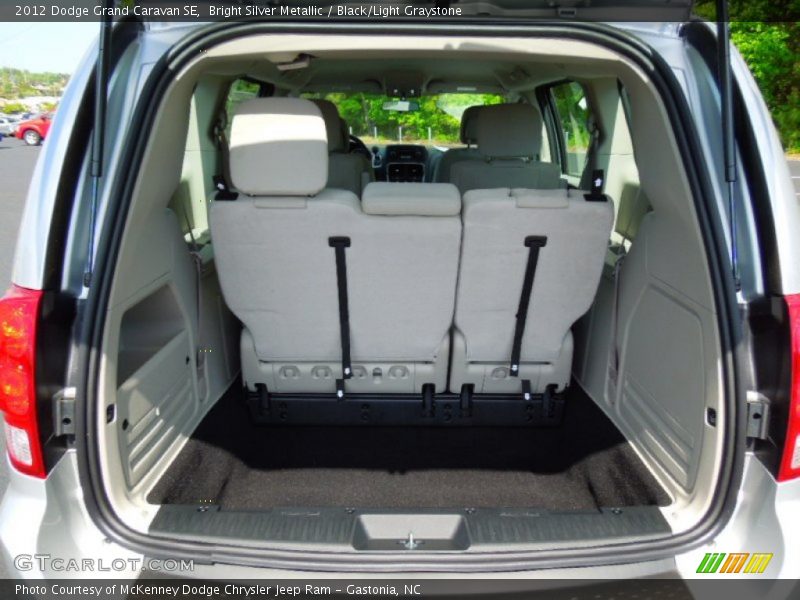 Bright Silver Metallic / Black/Light Graystone 2012 Dodge Grand Caravan SE