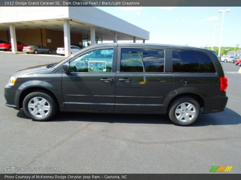 Dark Charcoal Pearl / Black/Light Graystone 2012 Dodge Grand Caravan SE