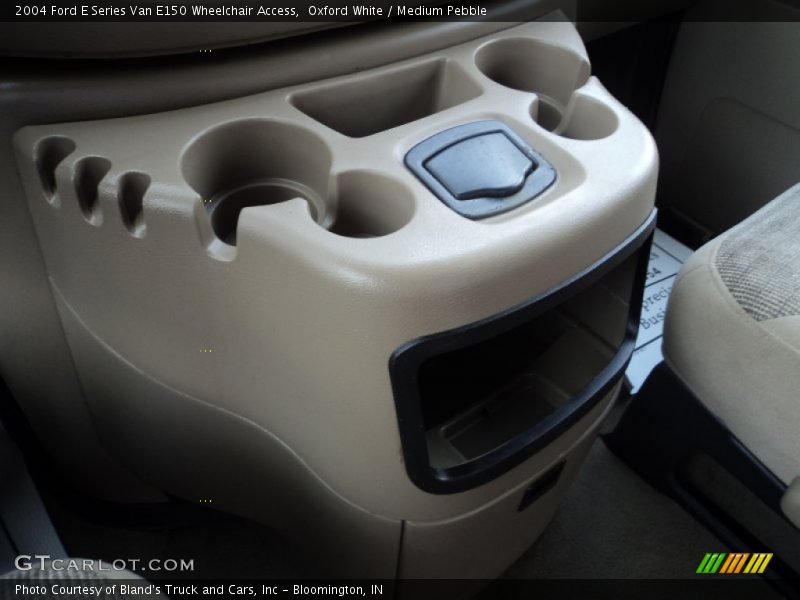 Oxford White / Medium Pebble 2004 Ford E Series Van E150 Wheelchair Access