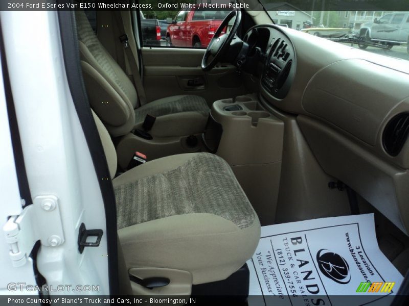 Oxford White / Medium Pebble 2004 Ford E Series Van E150 Wheelchair Access
