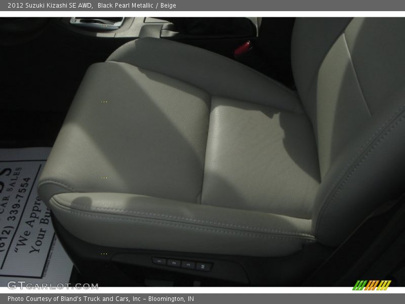 Black Pearl Metallic / Beige 2012 Suzuki Kizashi SE AWD