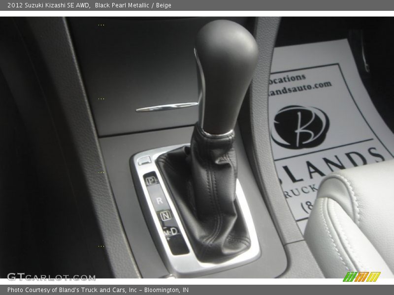  2012 Kizashi SE AWD 6 Speed Manual Shifter