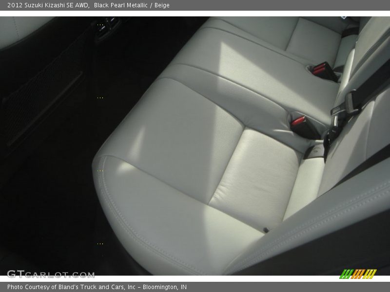 Black Pearl Metallic / Beige 2012 Suzuki Kizashi SE AWD