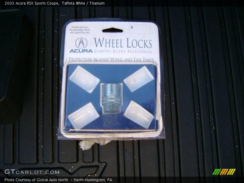 Taffeta White / Titanium 2003 Acura RSX Sports Coupe