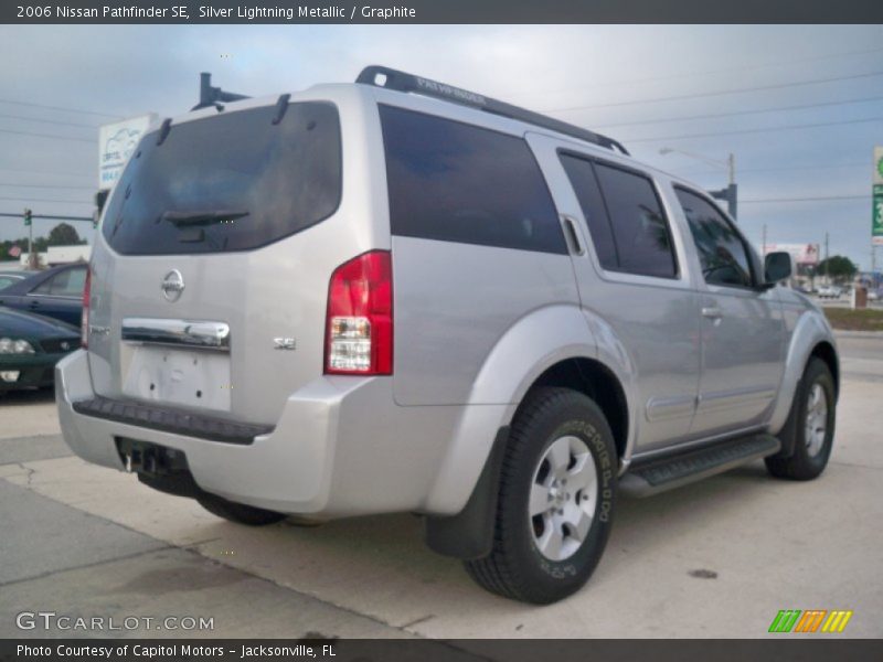 Silver Lightning Metallic / Graphite 2006 Nissan Pathfinder SE