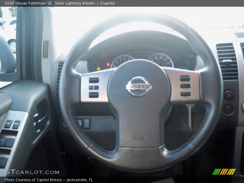 Silver Lightning Metallic / Graphite 2006 Nissan Pathfinder SE