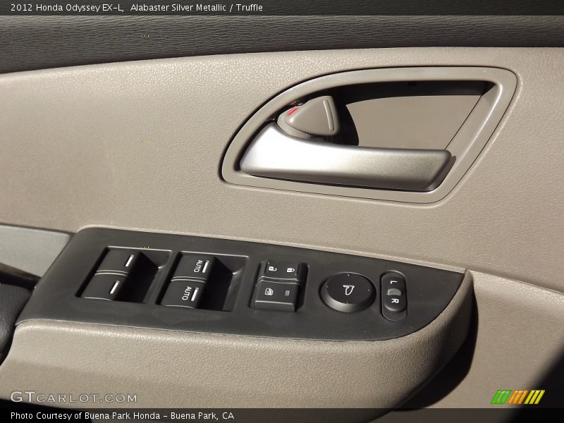 Alabaster Silver Metallic / Truffle 2012 Honda Odyssey EX-L