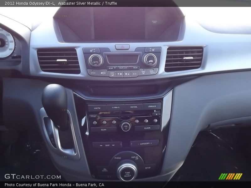 Alabaster Silver Metallic / Truffle 2012 Honda Odyssey EX-L