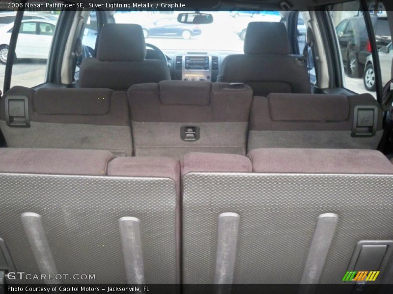 Silver Lightning Metallic / Graphite 2006 Nissan Pathfinder SE