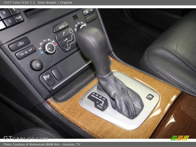 Silver Metallic / Graphite 2007 Volvo XC90 3.2