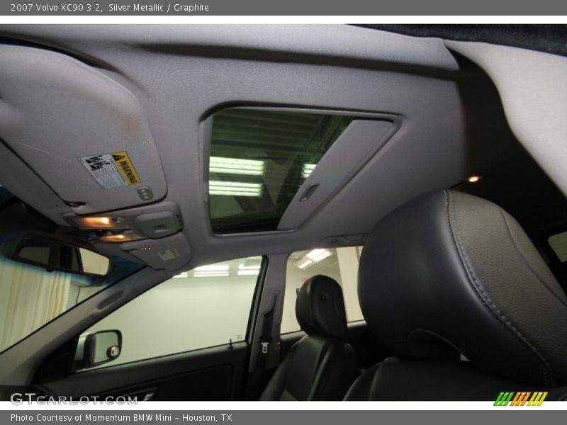 Silver Metallic / Graphite 2007 Volvo XC90 3.2