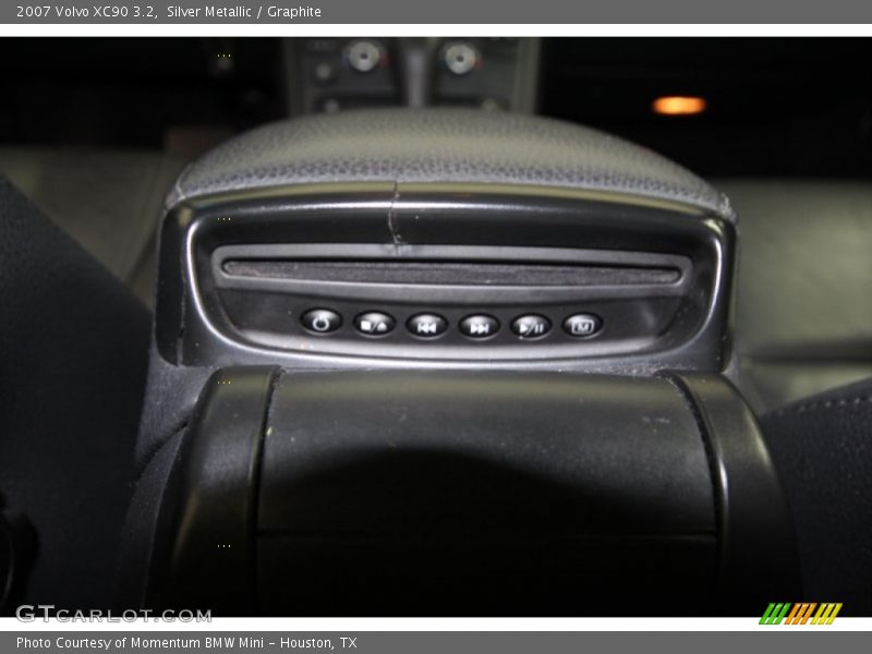 Silver Metallic / Graphite 2007 Volvo XC90 3.2