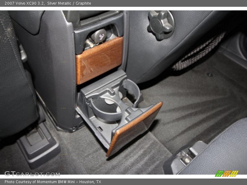Silver Metallic / Graphite 2007 Volvo XC90 3.2