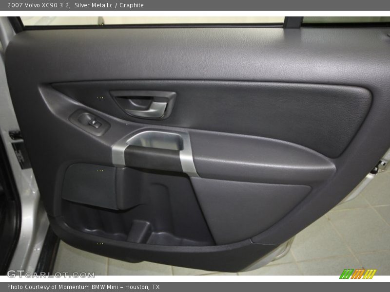 Silver Metallic / Graphite 2007 Volvo XC90 3.2