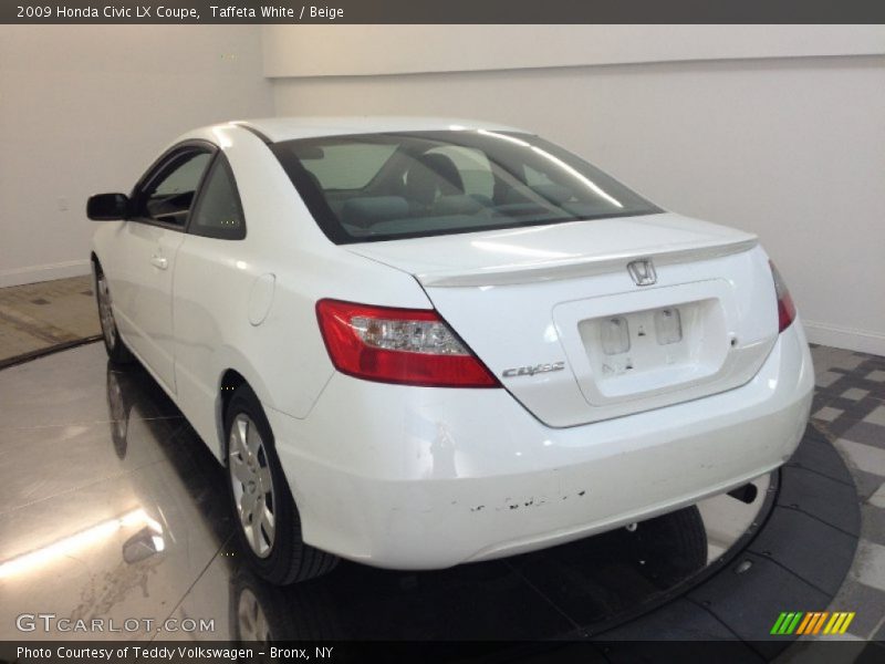 Taffeta White / Beige 2009 Honda Civic LX Coupe