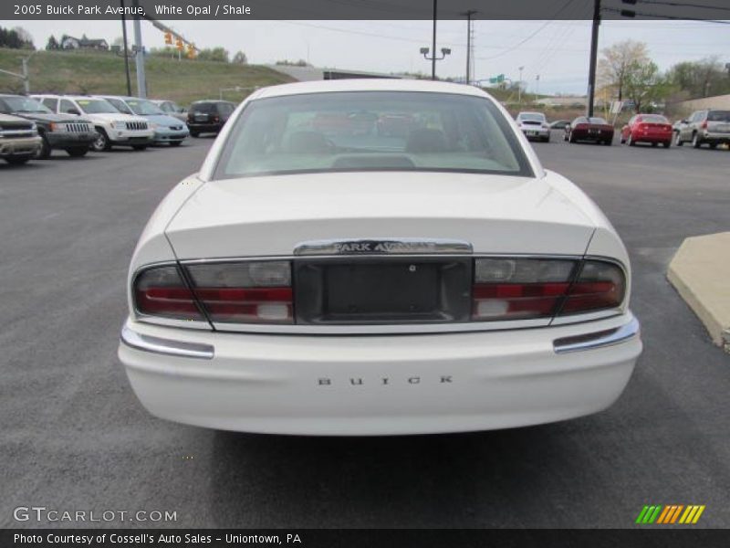 White Opal / Shale 2005 Buick Park Avenue