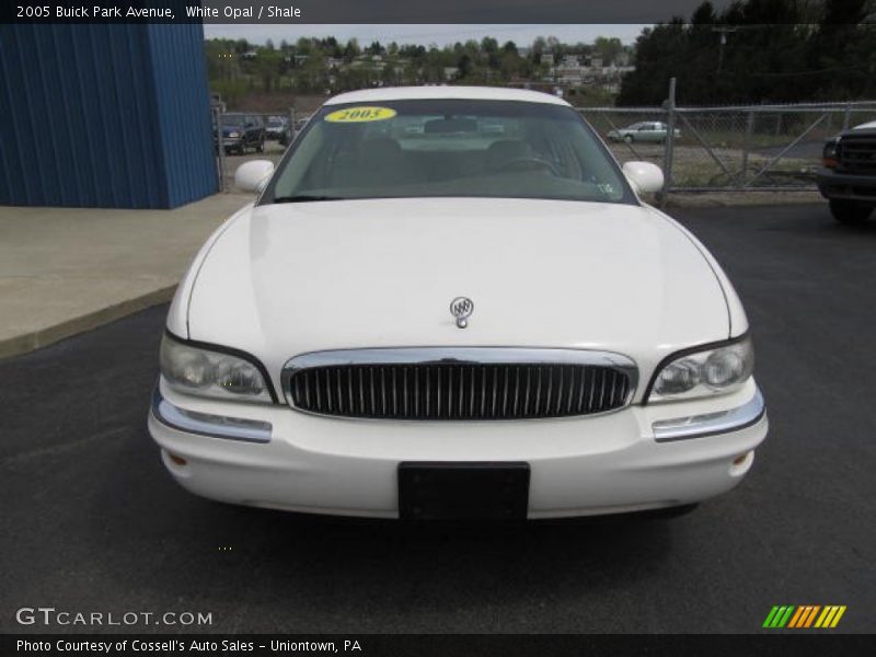 White Opal / Shale 2005 Buick Park Avenue