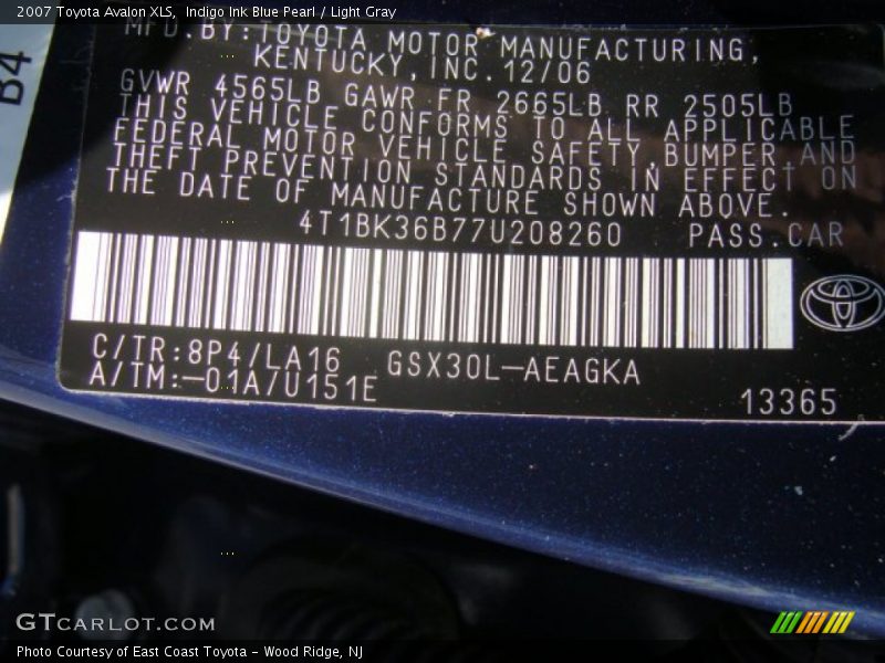 2007 Avalon XLS Indigo Ink Blue Pearl Color Code 8P4