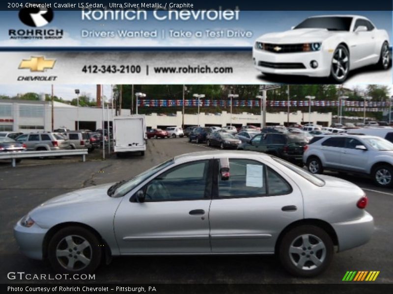 Ultra Silver Metallic / Graphite 2004 Chevrolet Cavalier LS Sedan