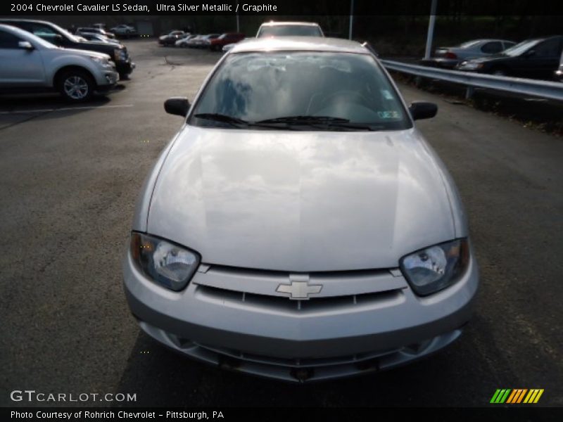 Ultra Silver Metallic / Graphite 2004 Chevrolet Cavalier LS Sedan