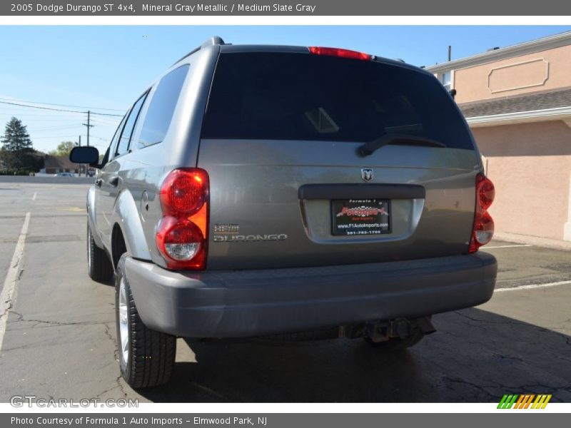 Mineral Gray Metallic / Medium Slate Gray 2005 Dodge Durango ST 4x4