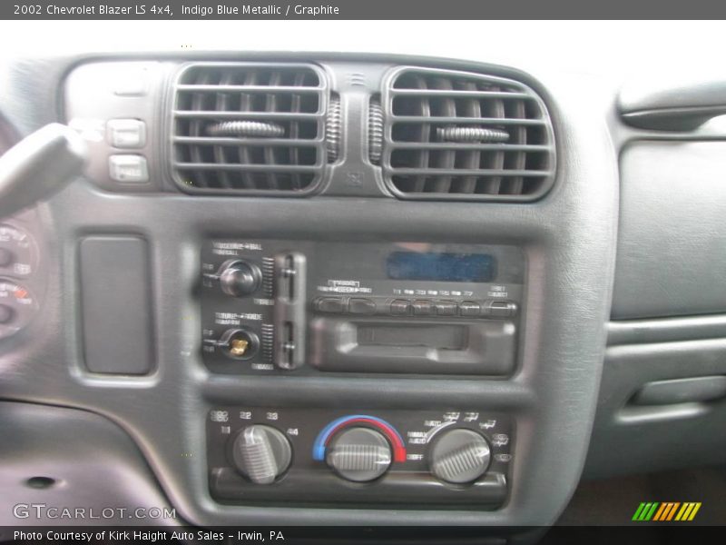 Indigo Blue Metallic / Graphite 2002 Chevrolet Blazer LS 4x4