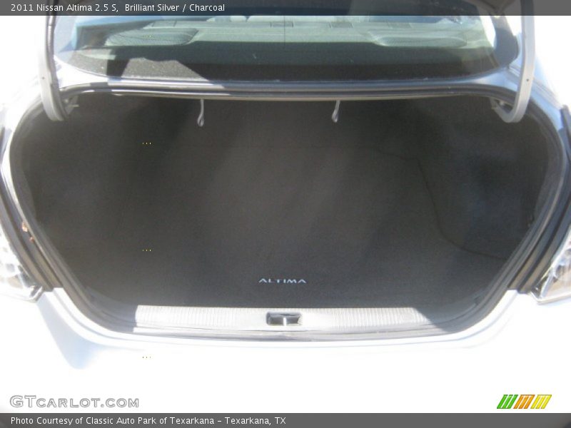 Brilliant Silver / Charcoal 2011 Nissan Altima 2.5 S