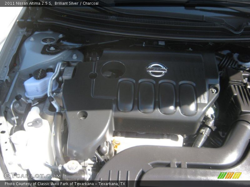 Brilliant Silver / Charcoal 2011 Nissan Altima 2.5 S