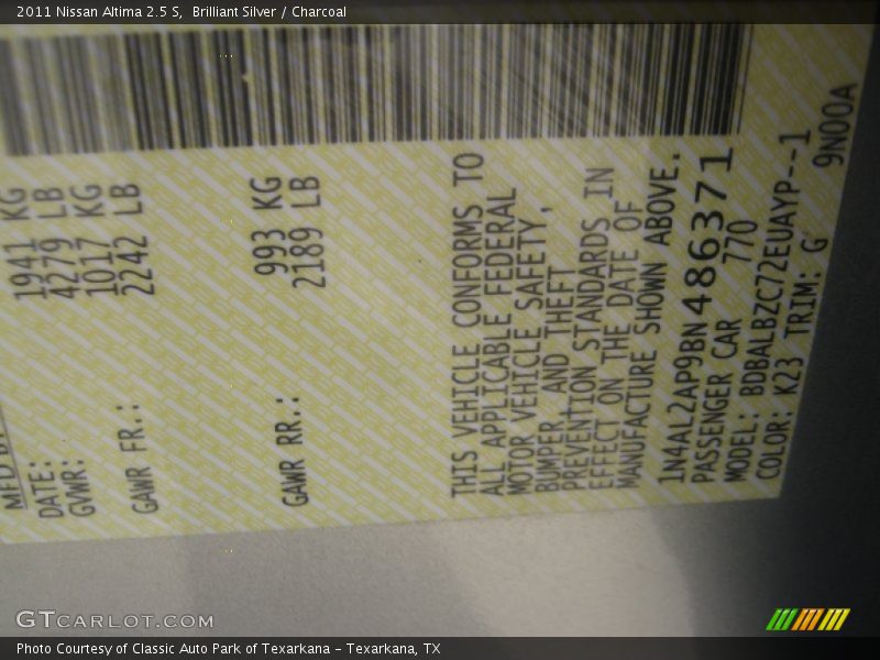 Brilliant Silver / Charcoal 2011 Nissan Altima 2.5 S
