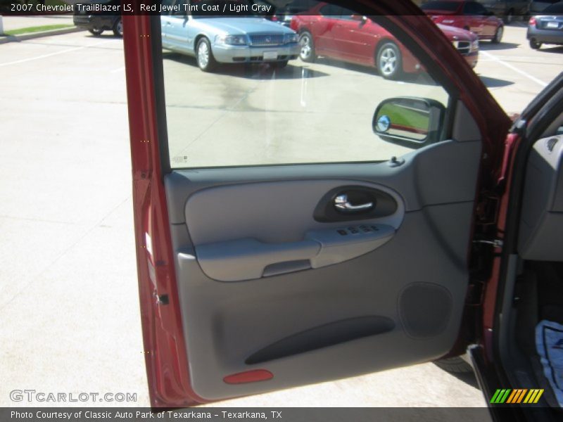 Red Jewel Tint Coat / Light Gray 2007 Chevrolet TrailBlazer LS