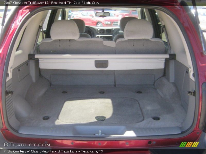 Red Jewel Tint Coat / Light Gray 2007 Chevrolet TrailBlazer LS
