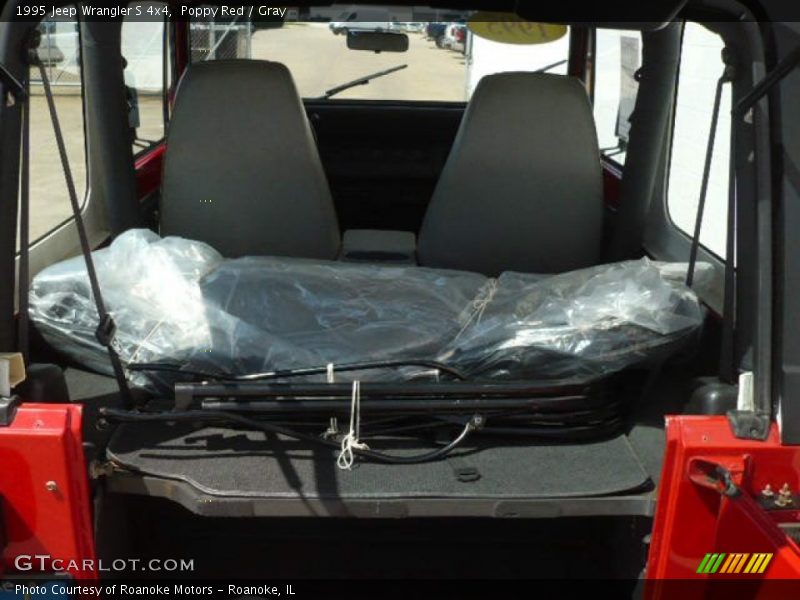 Poppy Red / Gray 1995 Jeep Wrangler S 4x4