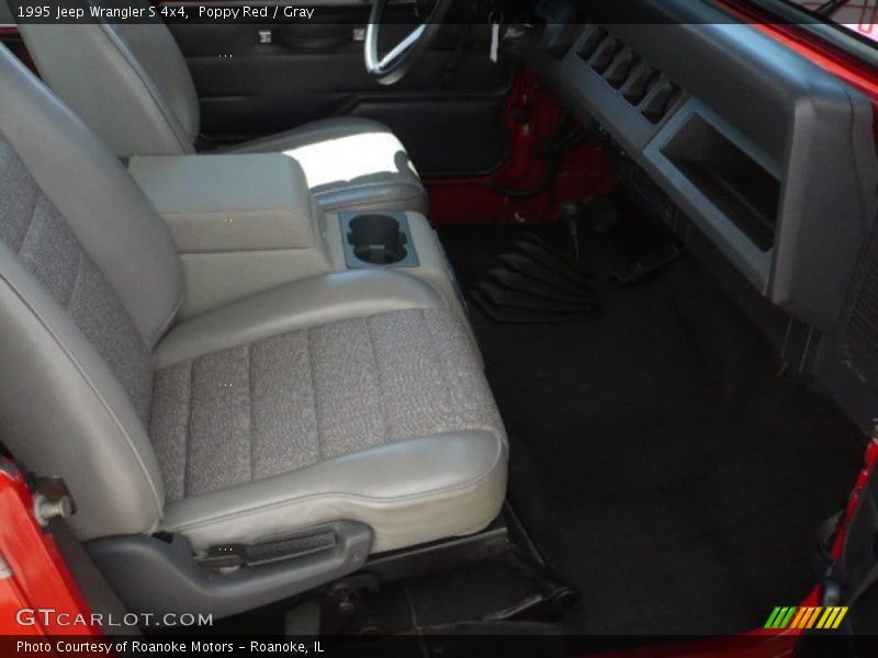 Poppy Red / Gray 1995 Jeep Wrangler S 4x4