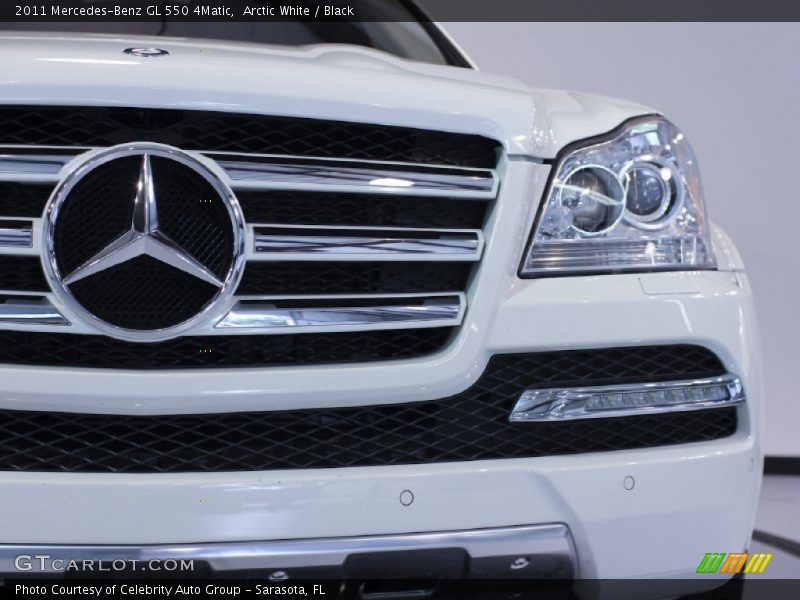 Arctic White / Black 2011 Mercedes-Benz GL 550 4Matic