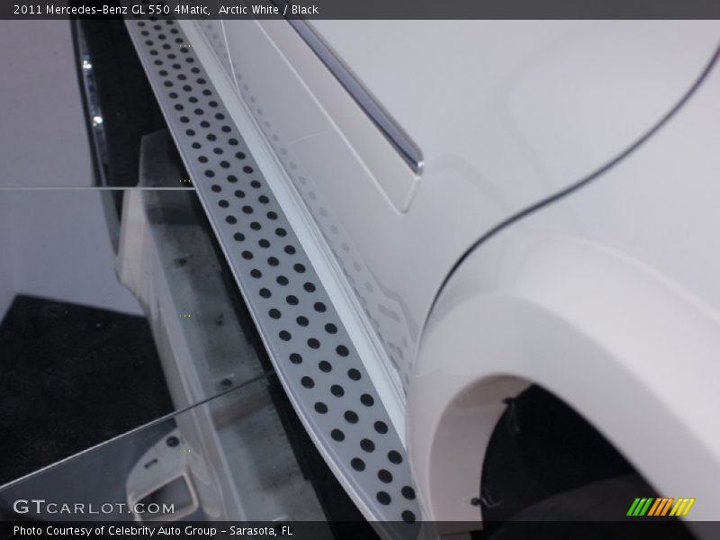 Arctic White / Black 2011 Mercedes-Benz GL 550 4Matic