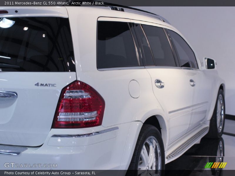 Arctic White / Black 2011 Mercedes-Benz GL 550 4Matic