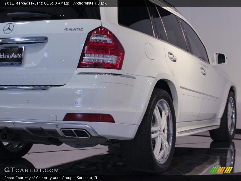 Arctic White / Black 2011 Mercedes-Benz GL 550 4Matic