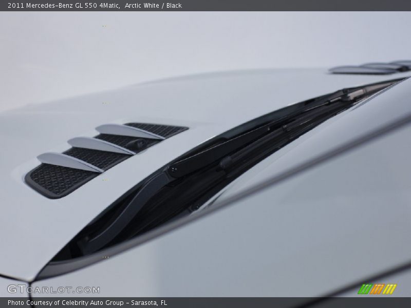 Arctic White / Black 2011 Mercedes-Benz GL 550 4Matic