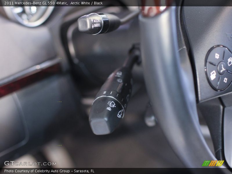 Arctic White / Black 2011 Mercedes-Benz GL 550 4Matic