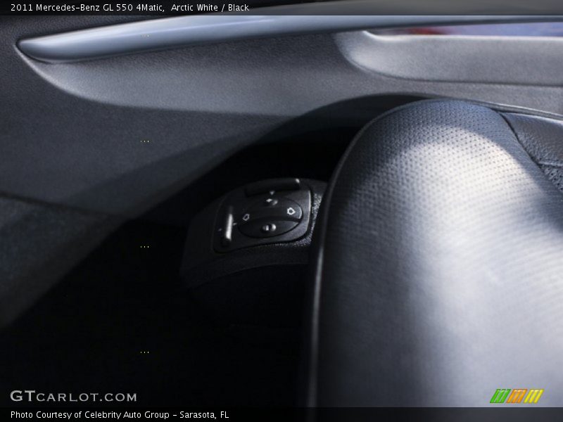 Arctic White / Black 2011 Mercedes-Benz GL 550 4Matic