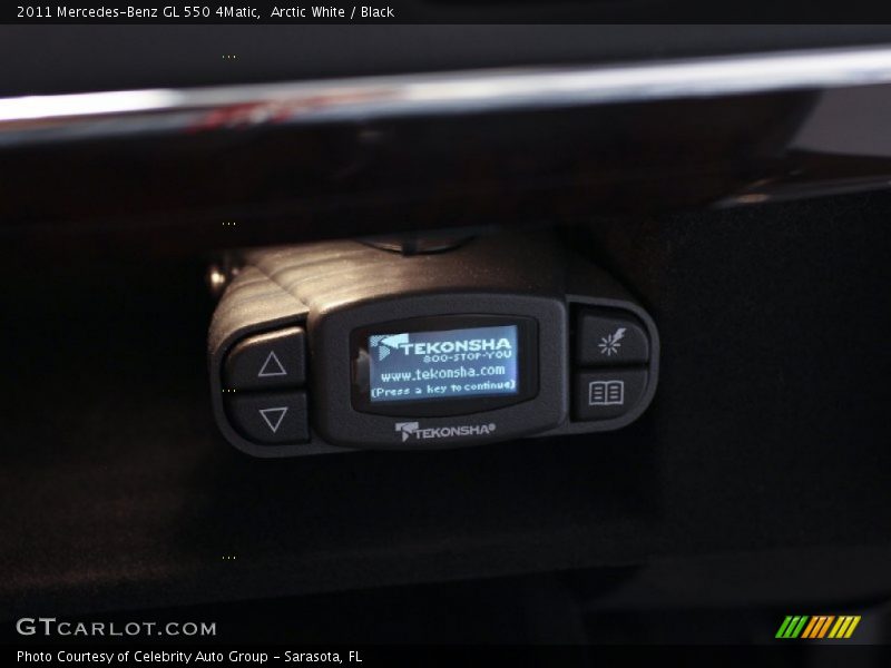 Arctic White / Black 2011 Mercedes-Benz GL 550 4Matic
