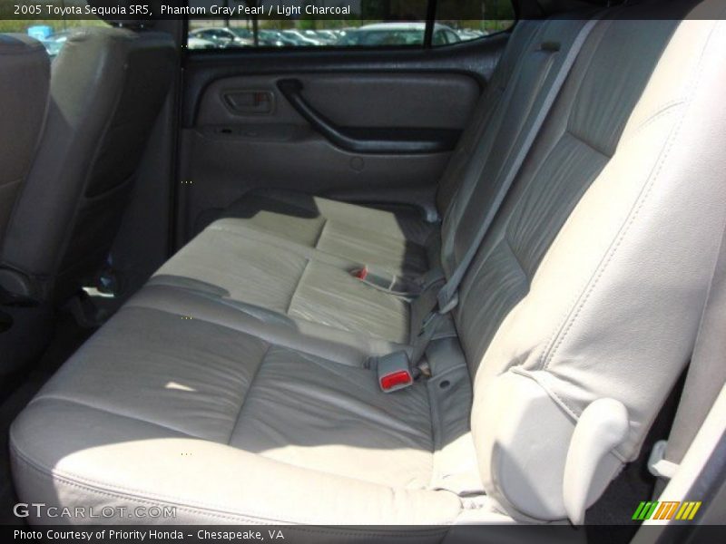 Phantom Gray Pearl / Light Charcoal 2005 Toyota Sequoia SR5