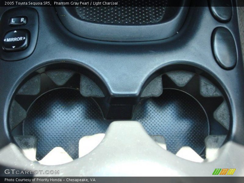 Phantom Gray Pearl / Light Charcoal 2005 Toyota Sequoia SR5