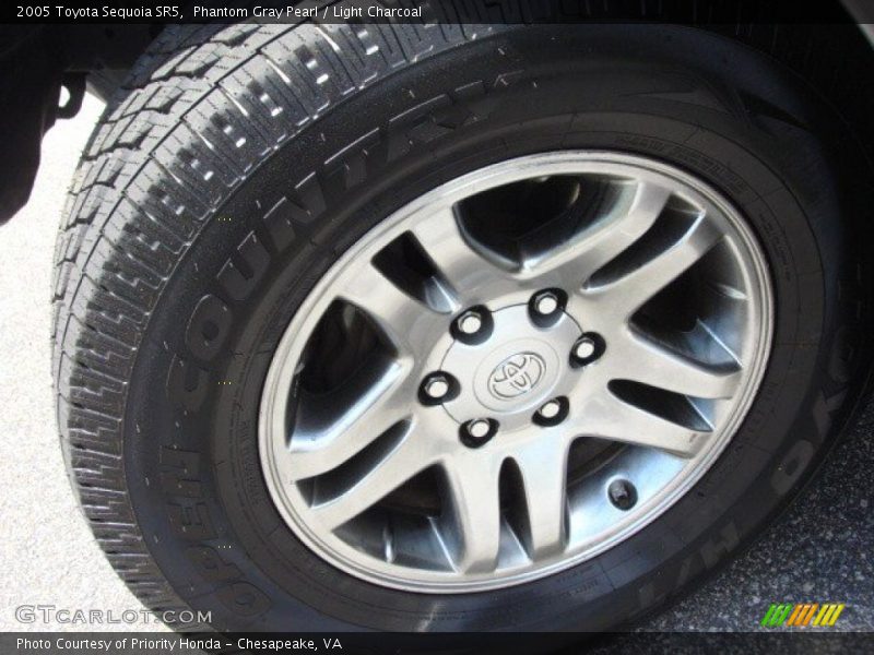 Phantom Gray Pearl / Light Charcoal 2005 Toyota Sequoia SR5