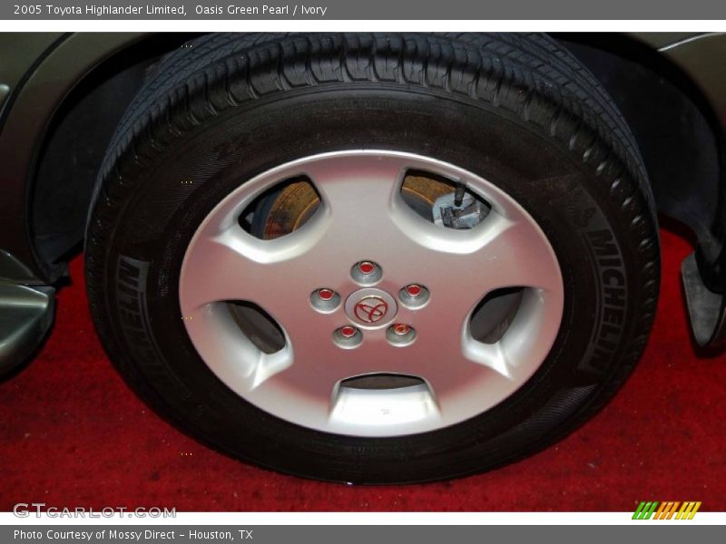Oasis Green Pearl / Ivory 2005 Toyota Highlander Limited