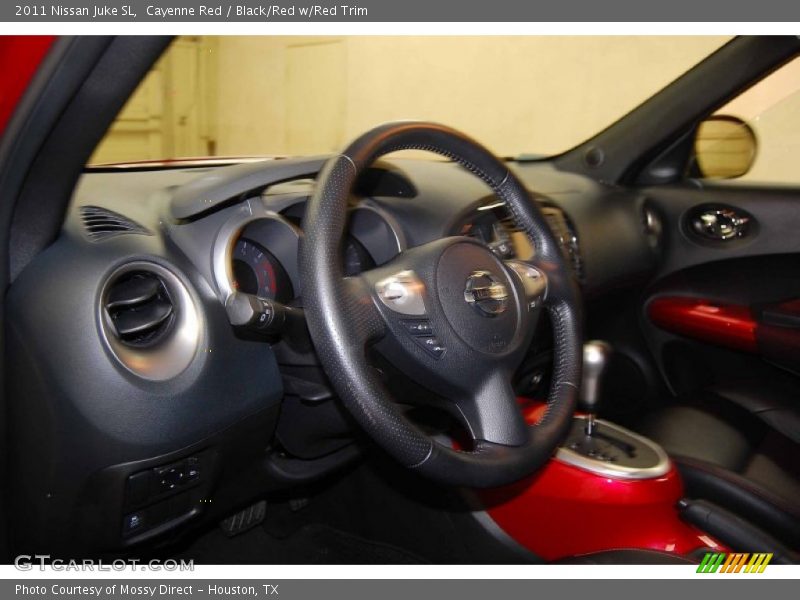 Cayenne Red / Black/Red w/Red Trim 2011 Nissan Juke SL